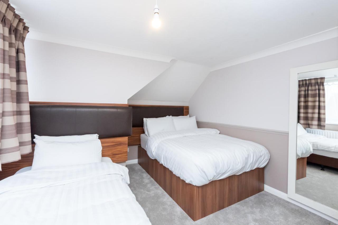 Uno Hotel Heathrow Windsor Slough Exteriör bild