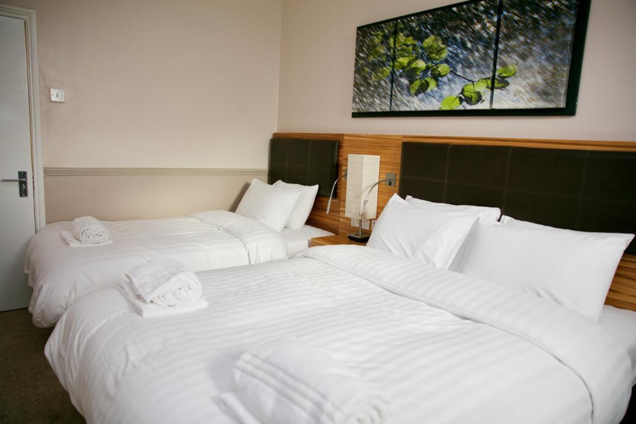 Uno Hotel Heathrow Windsor Slough Exteriör bild