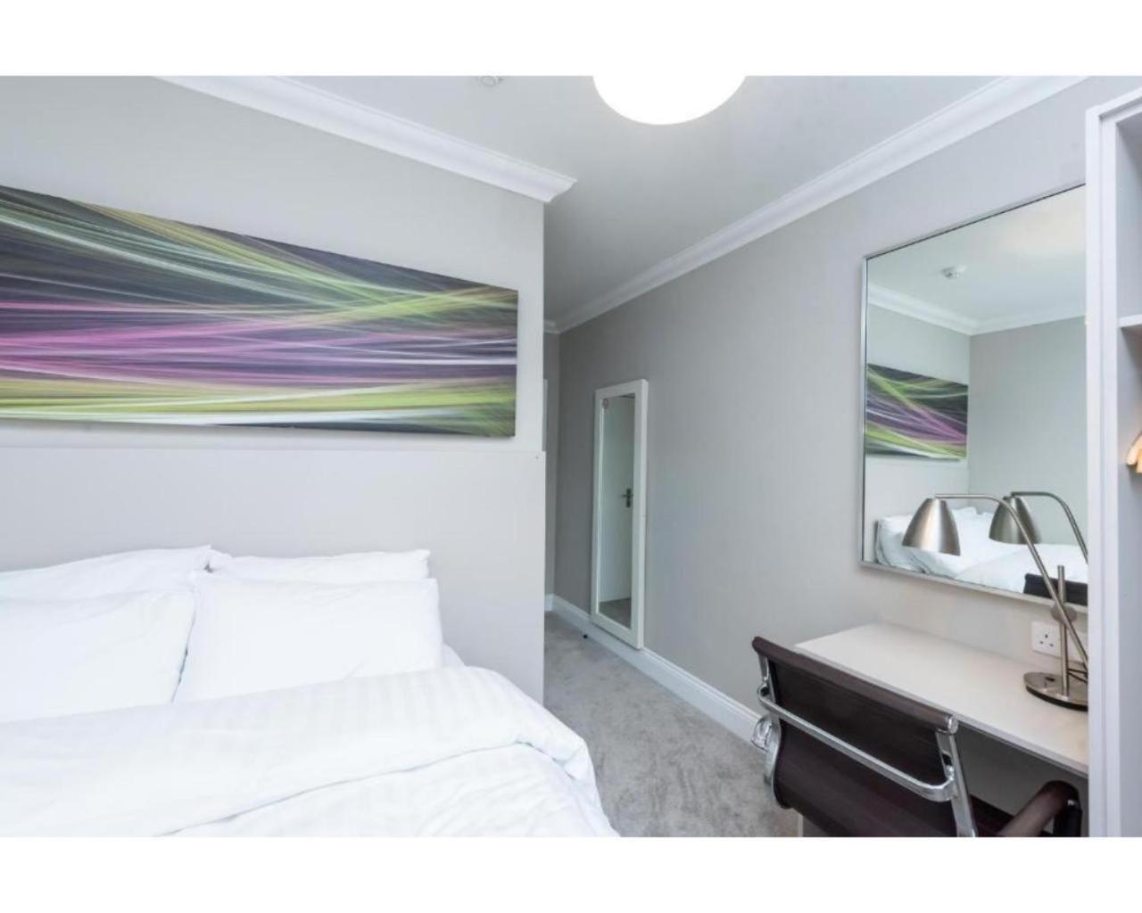 Uno Hotel Heathrow Windsor Slough Rum bild